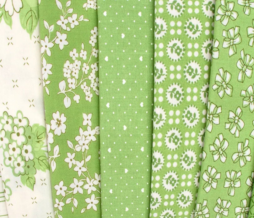 Lighthearted Charm Pack - Camille Roskelley - Moda Fabrics