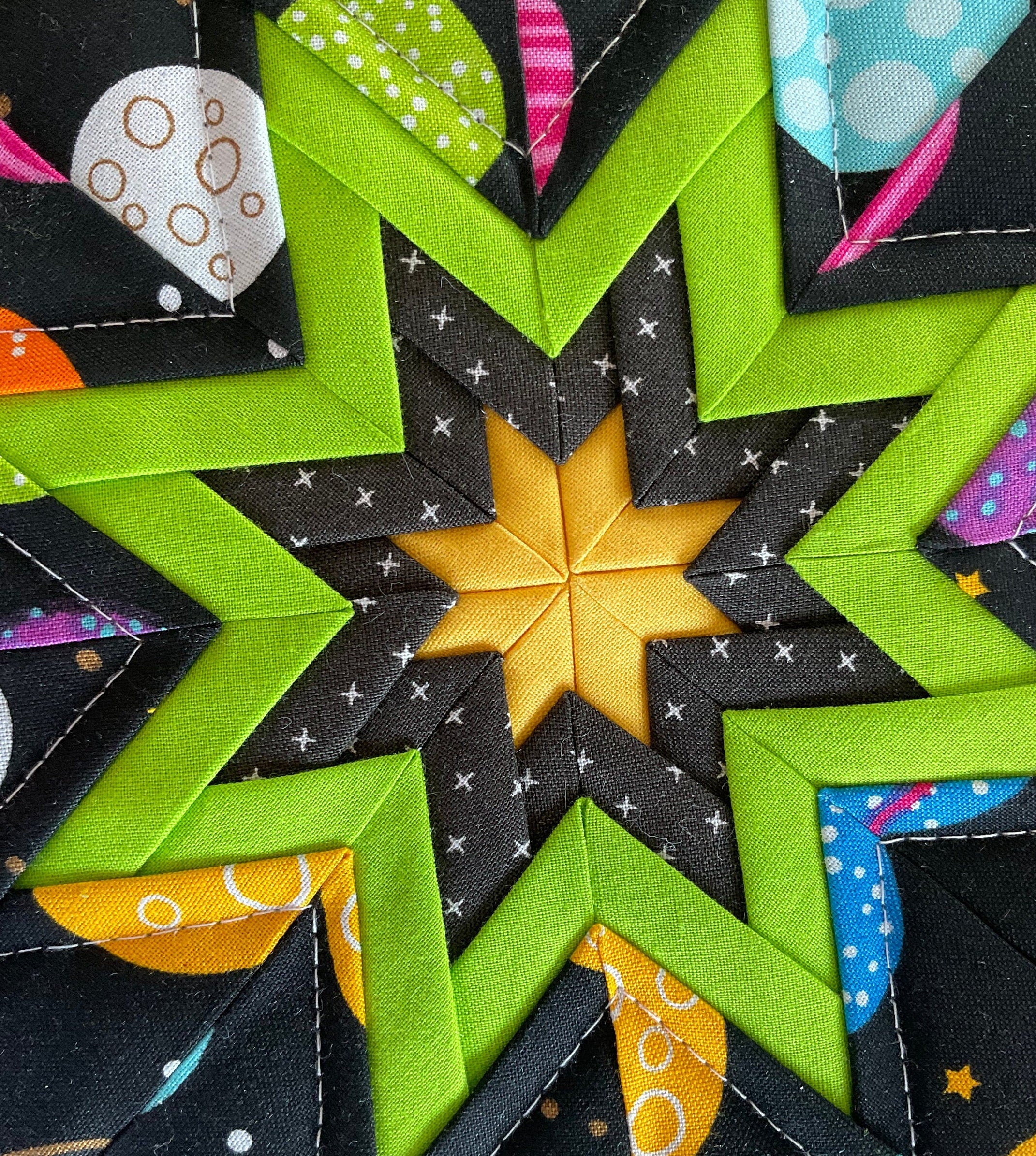 Over the Moon Planets Quilted Folded Star Hot Pad/Trivet