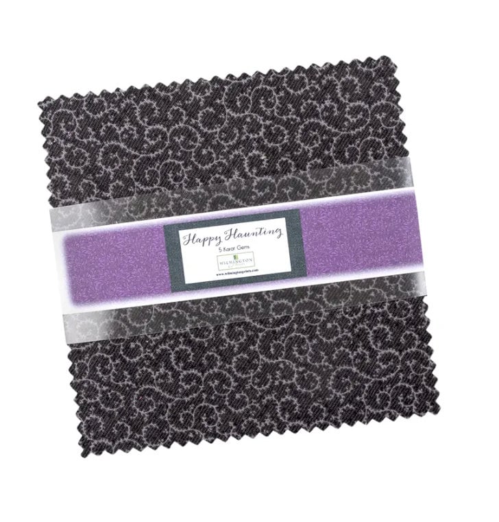 Essentials Happy Haunting Charm Pack - Wilmington Prints