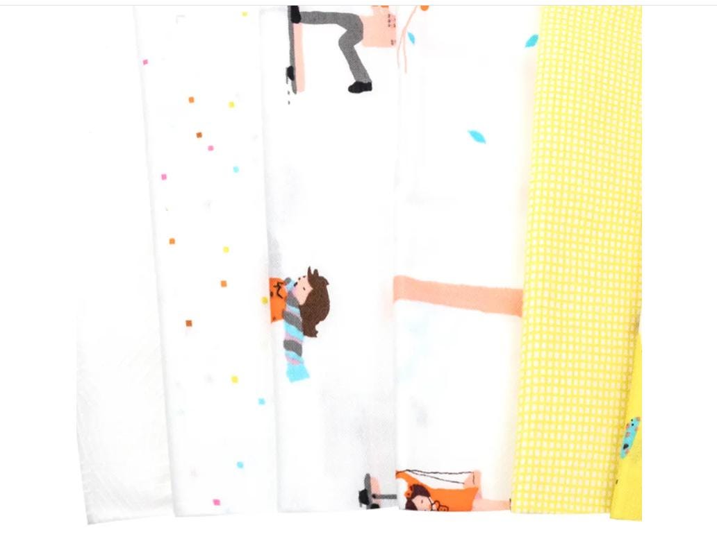 Pips Charm Pack - Aneela Hoey - Moda Fabrics