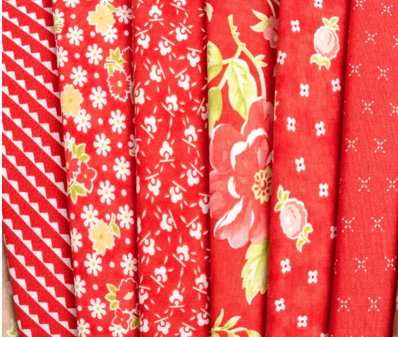Stitched Mini Charm Pack - Fig Tree Quilts - Moda Fabrics