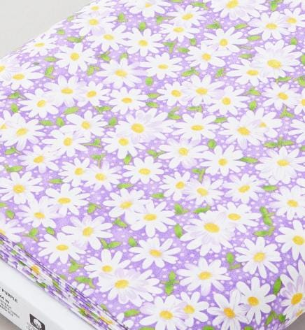 Purple Happy Daisies Fat Quarter – Fabric Traditions