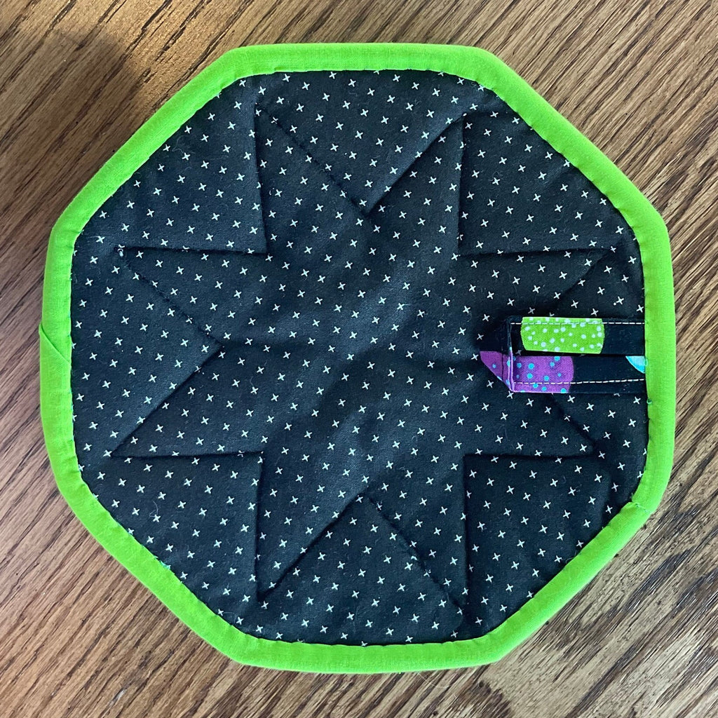 Over the Moon Planets Quilted Folded Star Hot Pad/Trivet