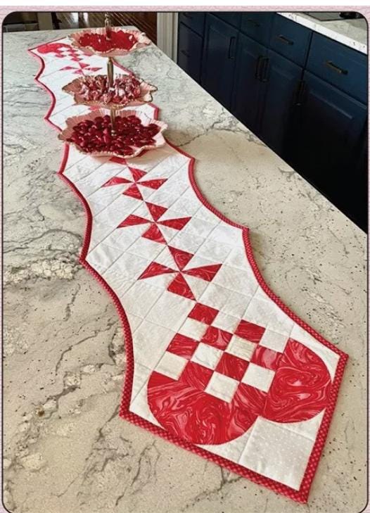 Spin For Love Table Runner Pattern - Quilted Garden Designs
