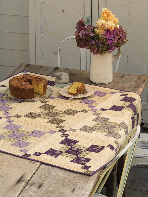 Tantalizing Table Toppers Quilt Book - Pat Sloan