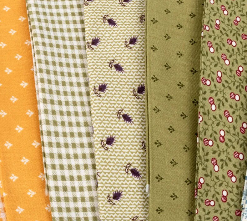 Florence's Fancy Charm Pack - Betsy Chutchian - Moda Fabrics
