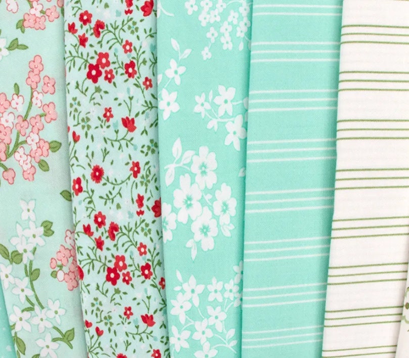 Lighthearted Charm Pack - Camille Roskelley - Moda Fabrics