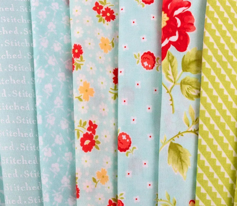 Stitched Mini Charm Pack - Fig Tree Quilts - Moda Fabrics
