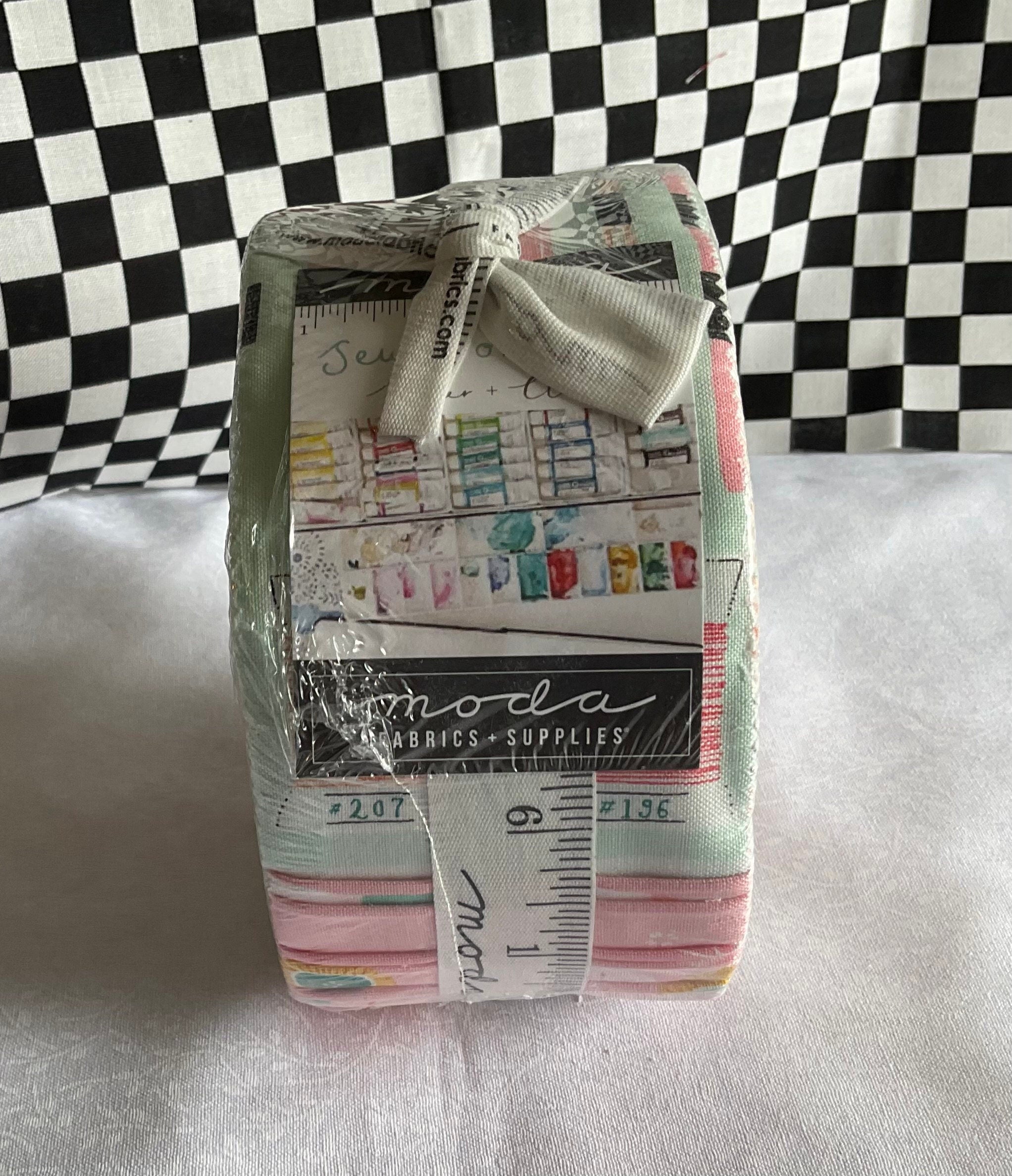 Sew Wonderful Jelly Roll: 40 Moda Fabric Strips, Quilting Cotton
