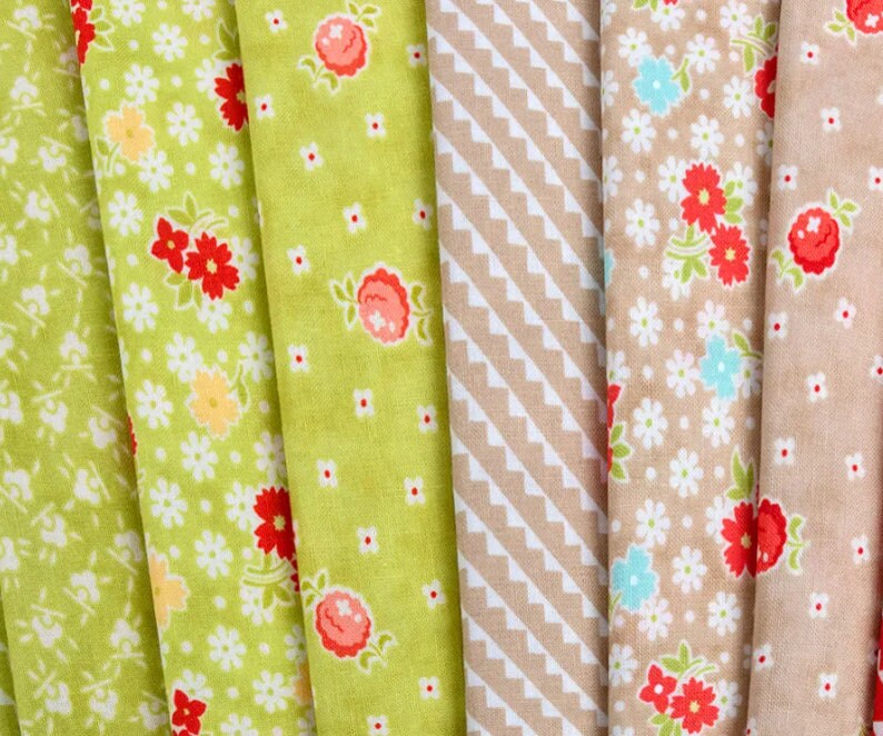 Stitched Mini Charm Pack - Fig Tree Quilts - Moda Fabrics