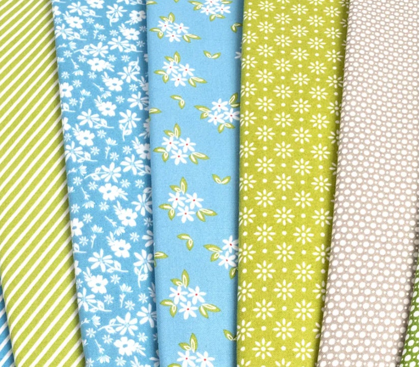 Emma Charm Pack - Sherri & Chelsi - Moda Fabrics